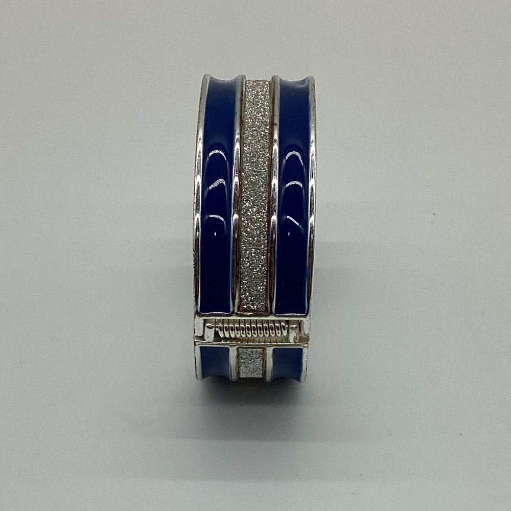 800. Blue & Silver Bangle with Diamond Accents Hinge Closure
